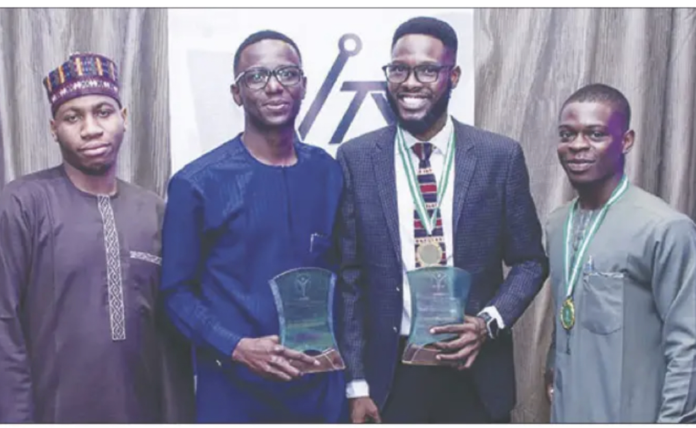 “Innovators Extraordinaire: Techvantage Innovations Receives Double Recognition at Nigeria’s Most Respected CEOs Awards, Paving the Way for a Digital Revolution in Nigeria and Africa.